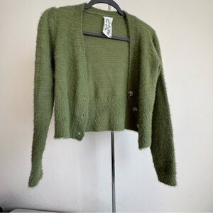 Sadie & Sage Women’s Green Fuzzy Button Sweater Sz. S